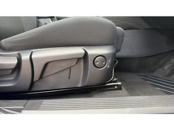 Nissan Qashqai 1.3 DiG-T MH 158 N-Connecta 5dr Xtronic Petrol Hatchback