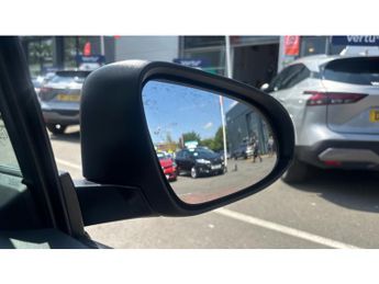 Toyota C-HR 2.0 Hybrid Design 5dr CVT Hybrid Hatchback