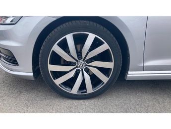 Volkswagen Golf 2.0 TDI R-Line Edition 5dr DSG Diesel Hatchback