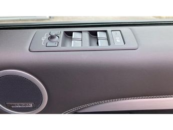 Land Rover Discovery 3.0 D350 Tempest 5dr Auto Diesel Station Wagon