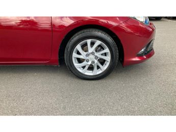 Toyota Auris 1.8 Hybrid Icon Tech TSS 5dr CVT Hybrid Hatchback
