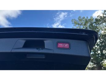 Mercedes-Benz E-Class E220d AMG Line 5dr 9G-Tronic Diesel Estate