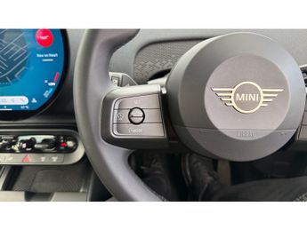 MINI Countryman 150kW E Monochrome 66kWh 5dr Auto Electric Hatchback