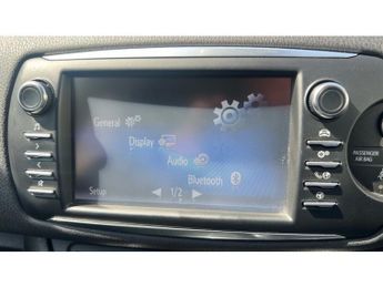 Toyota Yaris 1.5 Hybrid Design 5dr CVT Hybrid Hatchback