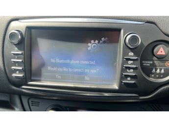Toyota Yaris 1.5 Hybrid Design 5dr CVT Hybrid Hatchback