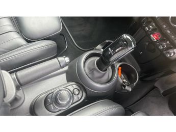MINI Hatchback 1.5 Cooper Exclusive 5dr Auto Petrol Hatchback