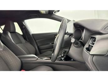 Toyota C-HR 2.0 Hybrid Design 5dr CVT Hybrid Hatchback