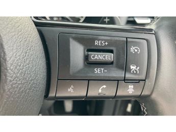 Nissan Qashqai 1.3 DiG-T MH 158 Acenta Premium 5dr Xtronic Petrol Hatchback