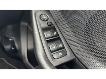 BMW 2 Series 218i Sport 4dr DCT Petrol Saloon