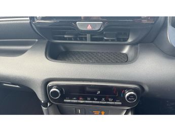 Toyota Yaris 1.5 Hybrid Icon 5dr CVT Hybrid Hatchback