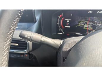 Nissan Juke 1.0 DiG-T N-Connecta 5dr DCT Petrol Hatchback