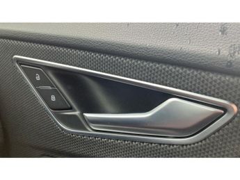 Audi Q2 35 TFSI S Line 5dr S Tronic Petrol Estate