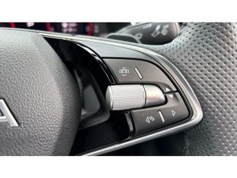 Skoda Octavia 1.5 TSI 150 e-TEC Sportline 5dr DSG Petrol Hatchback
