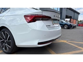 Skoda Octavia 1.5 TSI 150 e-TEC Sportline 5dr DSG Petrol Hatchback