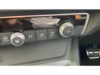Audi Q3 35 TFSI S Line 5dr S Tronic Petrol Estate