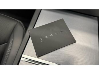 Tesla Model 3 Long Range AWD 85kWh 4dr Auto Electric Saloon