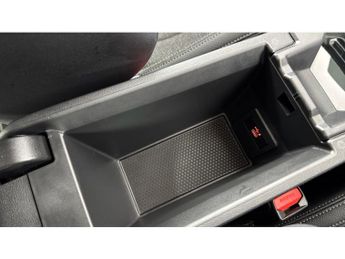 BMW 2 Series 218i Sport 4dr DCT Petrol Saloon