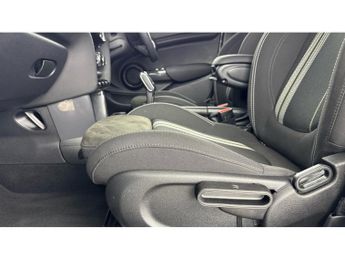 MINI Hatchback 1.5 Cooper Sport II 5dr Auto Petrol Hatchback