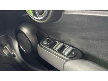 MINI Hatchback 1.5 Cooper Sport II 5dr Auto Petrol Hatchback