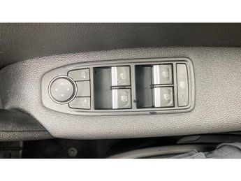 Renault Captur 1.6 E-Tech full hybrid 145 Techno 5dr Auto Hybrid Hatchback