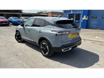 Nissan Qashqai 1.5 E-Power 205 N-Connecta [Glass Roof] 5dr Auto Hybrid Hatchbac