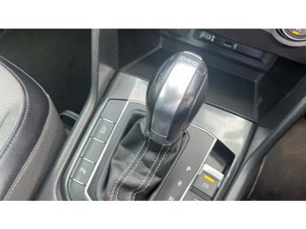 Volkswagen Tiguan 2.0 TDi 150 4Motion R-Line 5dr DSG Diesel Estate