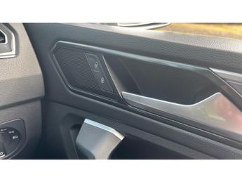 Volkswagen Tiguan 2.0 TDi 150 4Motion R-Line 5dr DSG Diesel Estate