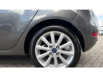 Ford Fiesta 1.6 Titanium 5dr Powershift Petrol Hatchback