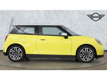 MINI Cooper 135kW E Classic 41kWh 3dr Auto Electric Hatchback