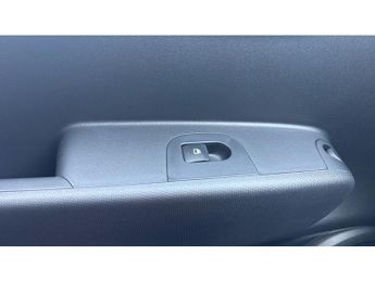Hyundai INSTER 85kW 01 49kWh 5dr Auto Electric Hatchback