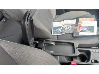 Toyota Yaris 1.5 Hybrid Icon 5dr CVT Hybrid Hatchback
