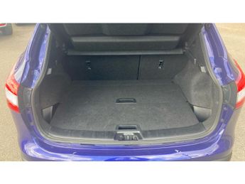 Nissan Qashqai 1.2 DiG-T Tekna [Glass Roof Pack] 5dr Xtronic Petrol Hatchback