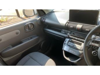 Hyundai INSTER 85kW 01 49kWh 5dr Auto Electric Hatchback
