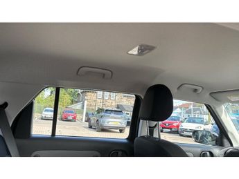 Hyundai INSTER 85kW 01 49kWh 5dr Auto Electric Hatchback