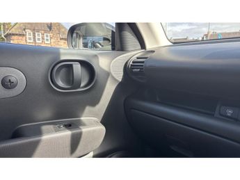 Hyundai INSTER 85kW 01 49kWh 5dr Auto Electric Hatchback