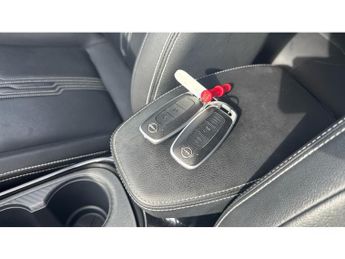 Nissan Juke 1.6 Hybrid Premiere Edition 5dr Auto Hybrid Hatchback