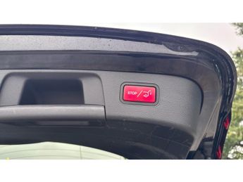 Mercedes-Benz GLA 250 4Matic AMG Line 5dr Auto [Premium] Petrol Hatchback