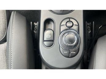 MINI Hatchback 135kW Cooper S Level 2 33kWh 3dr Auto Electric Hatchback