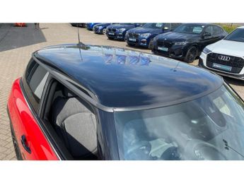 MINI Hatchback 135kW Cooper S Level 2 33kWh 3dr Auto Electric Hatchback