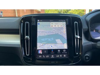 Volvo XC40 2.0 B4P Ultra Black Edition 5dr Auto Petrol Estate