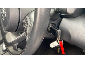 Toyota Yaris 1.5 Hybrid Design 5dr CVT Hybrid Hatchback