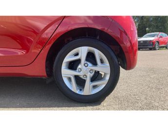 Hyundai i10 1.0 MPi SE Connect 5dr Auto Petrol Hatchback