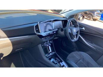 Vauxhall Grandland 1.2 Hybrid [136] Ultimate 5dr e-DCT6 [Pan Roof] Petrol Hatchback