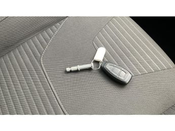 Ford Focus 1.0 EcoBoost 125 Titanium 5dr Auto Petrol Hatchback