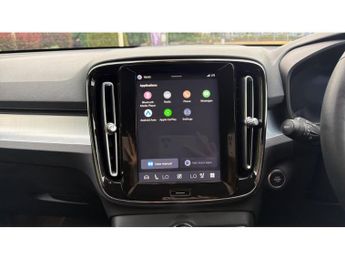 Volvo XC40 2.0 B4P Ultra Black Edition 5dr Auto Petrol Estate