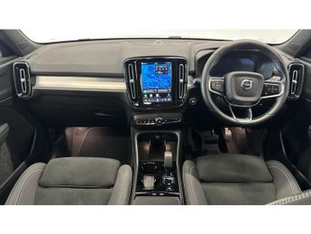 Volvo XC40 2.0 B3P Plus Black Edition 5dr Auto Petrol Estate