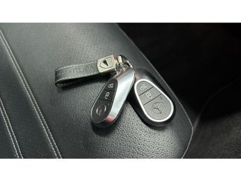 Mercedes-Benz C-Class C200 AMG Line 4dr 9G-Tronic Petrol Saloon
