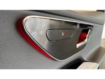 Mercedes-Benz GLC 300 4Matic AMG Line 5dr 9G-Tronic Petrol Estate