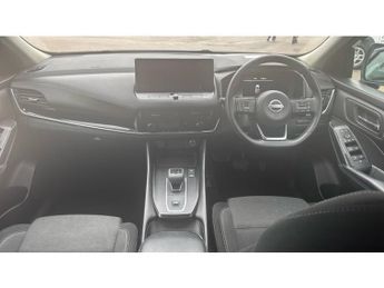Nissan Qashqai 1.3 DiG-T MH 158 N-Connecta 5dr Xtronic Petrol Hatchback