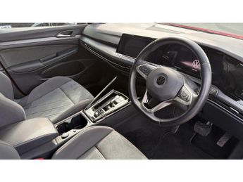 Volkswagen Golf 1.4 TSI eHybrid Style 5dr DSG Hatchback